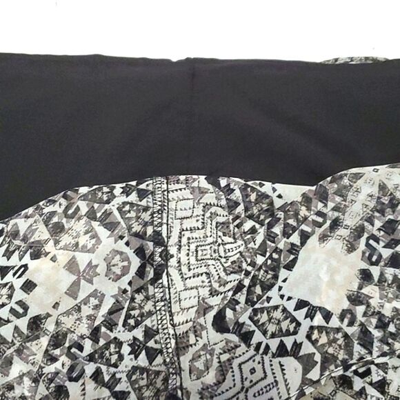 BCBGeneration Black Boho Long Sleeve Back Opening & Bow Shift Mini Dress S - Picture 8 of 11